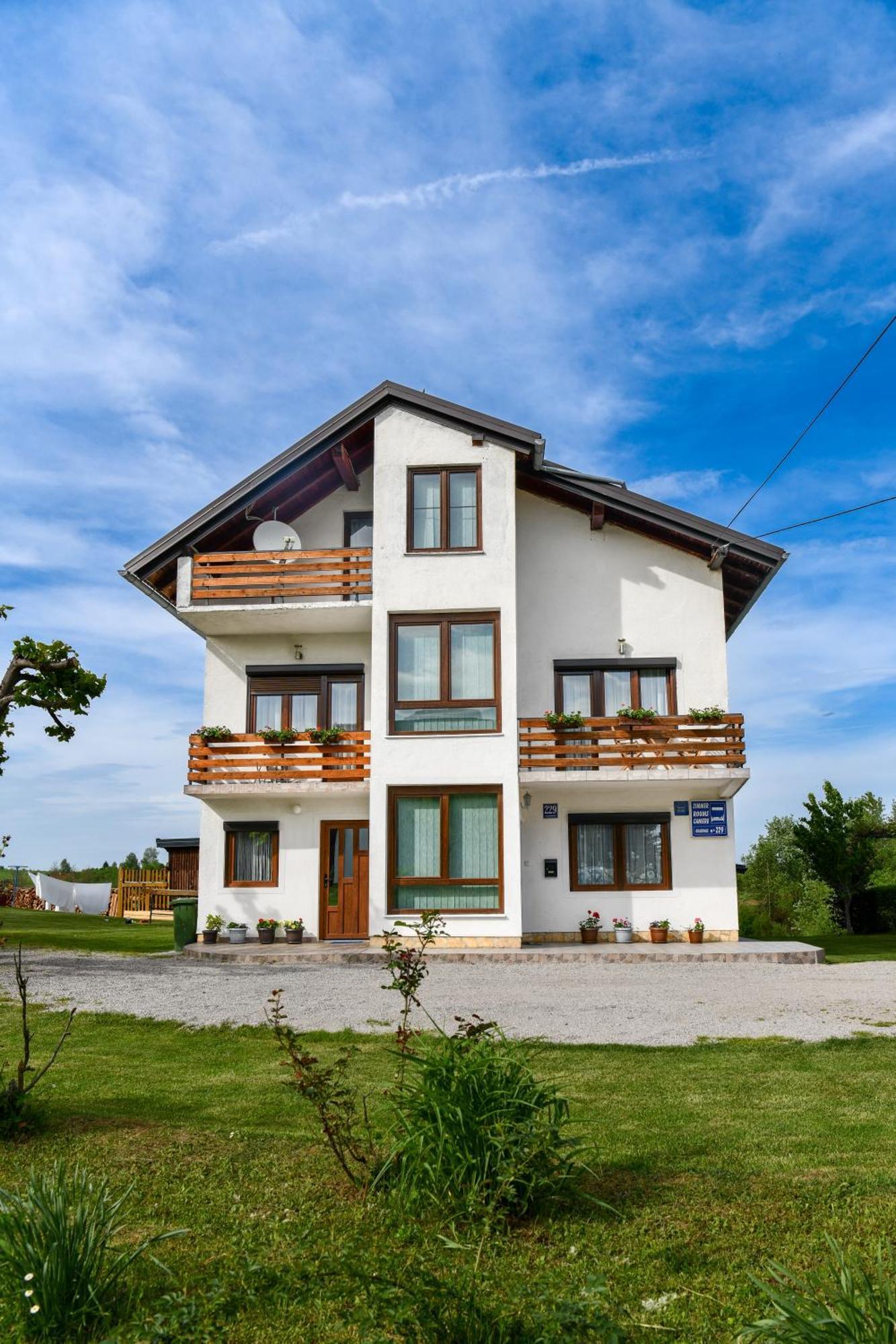 Отель House Turkalj Грабовац Экстерьер фото